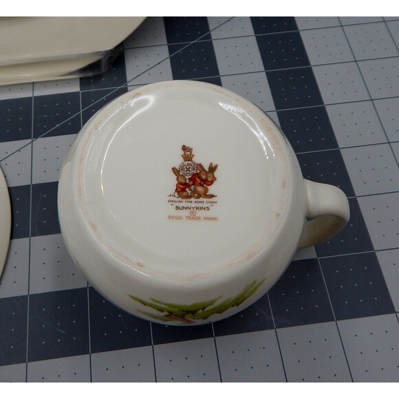 Royal Doulton Bunnykins Child 3 Piece Set English Fine Bone China Stoke on Trent - Picture 5 of 9